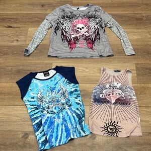 💗BUNDLE of 3️⃣ shirts